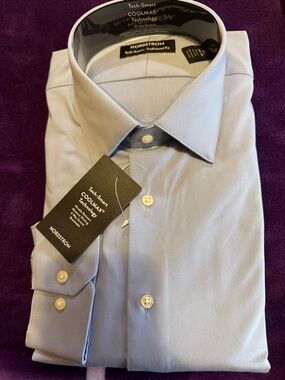 Nordstrom Light Blue Tech-Smart Coolmax Dress Shirt